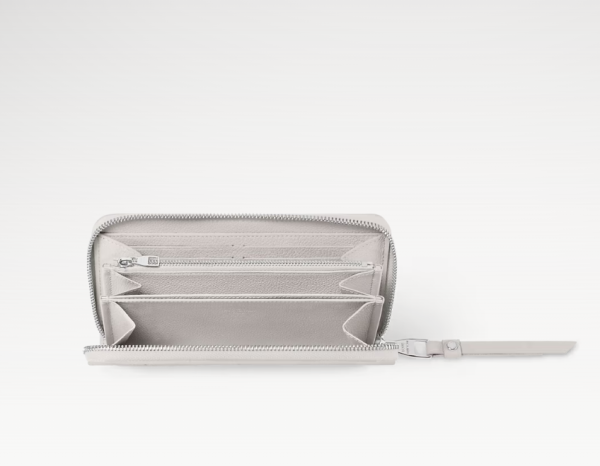 LOUIS VUITTON Zippy Wallet M13825 Brume