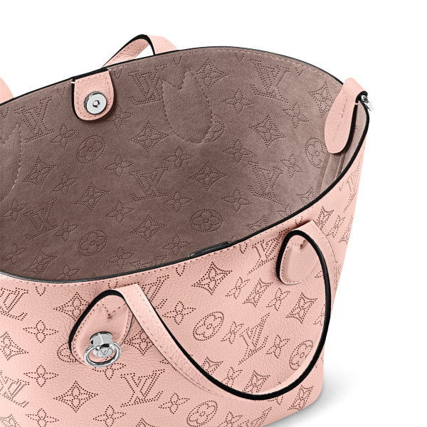 LOUIS VUITTON Blossom PM M23196（Pink Jasmin）